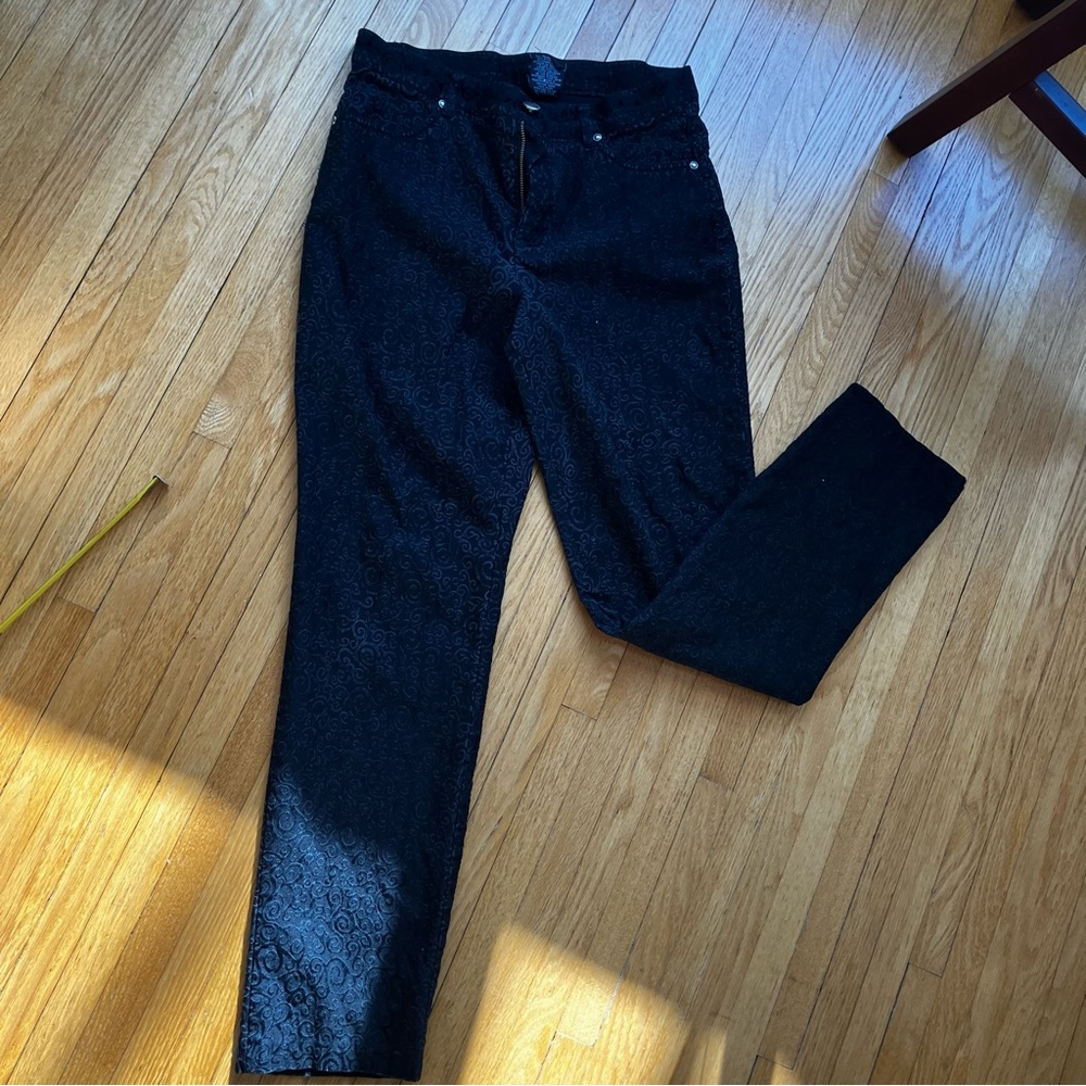 Simon Chang Women's Straight Leg Jeans in Black with Subtle Jacquard